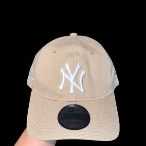 MoMA Yankees Hat